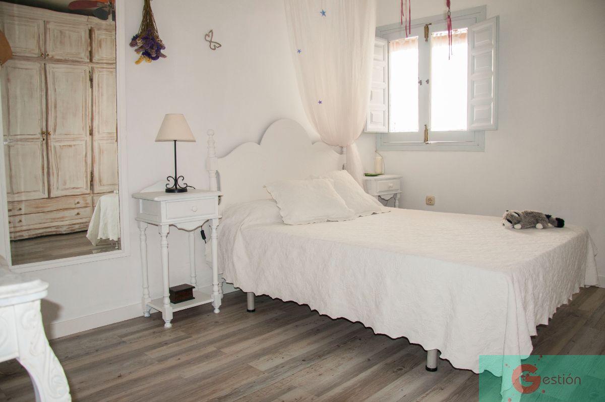 For sale of flat in Salobreña