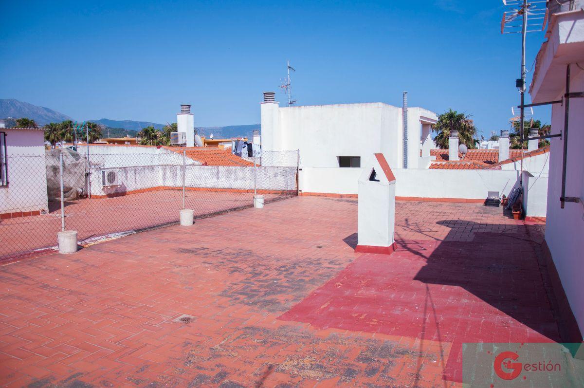 For sale of flat in Salobreña