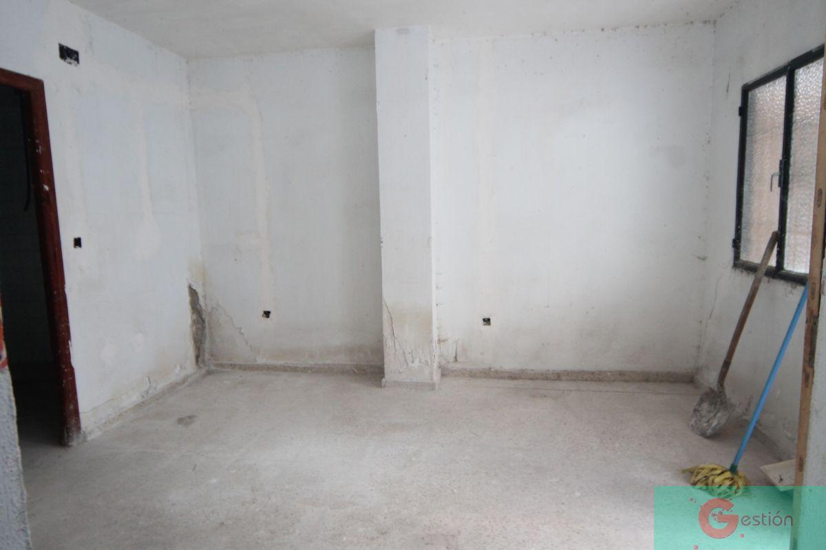 For sale of flat in Salobreña