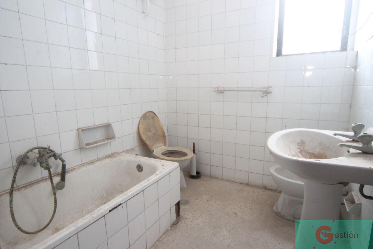 For sale of flat in Salobreña