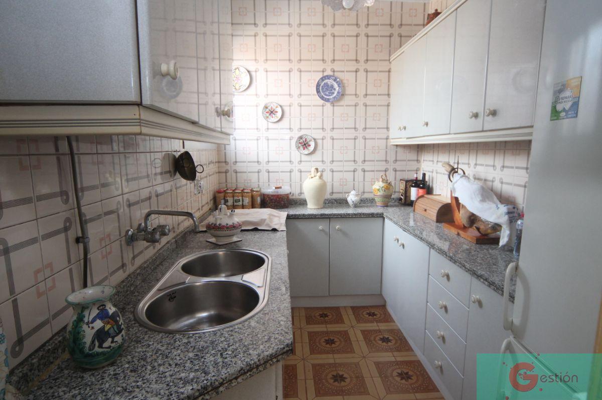 For sale of house in Salobreña