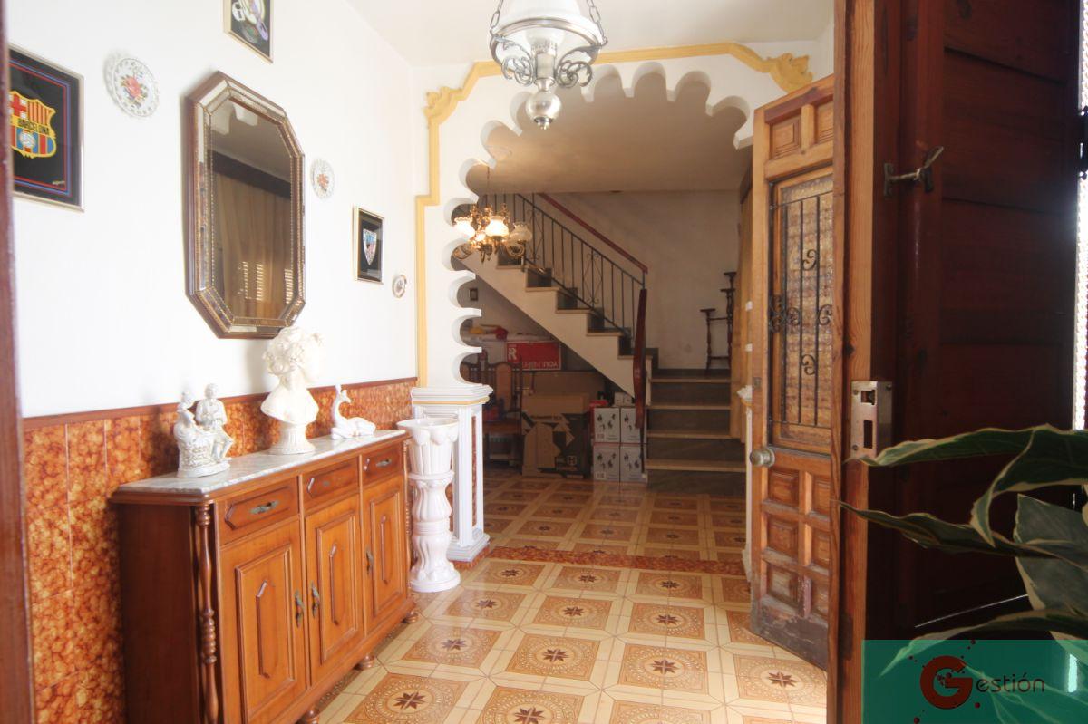 For sale of house in Salobreña