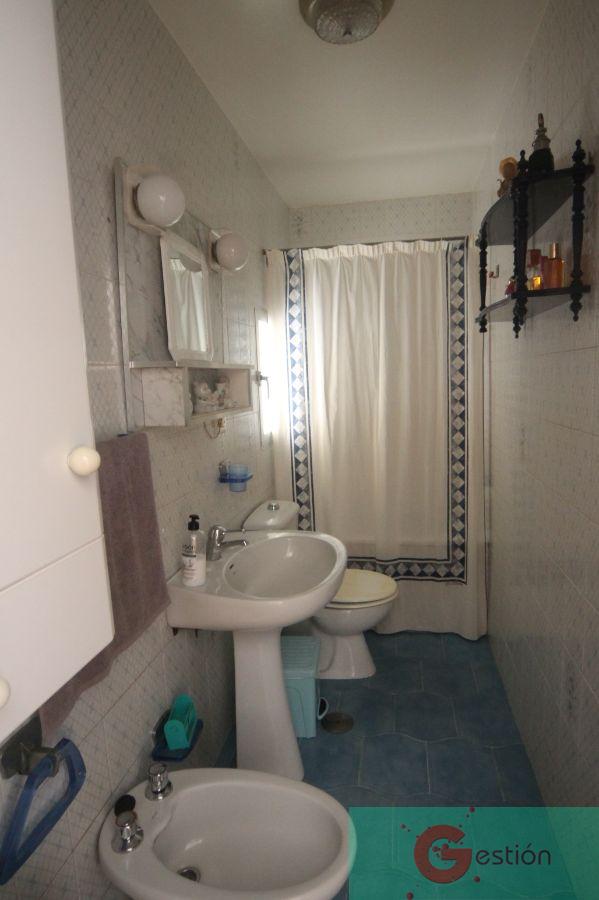 For sale of house in Salobreña