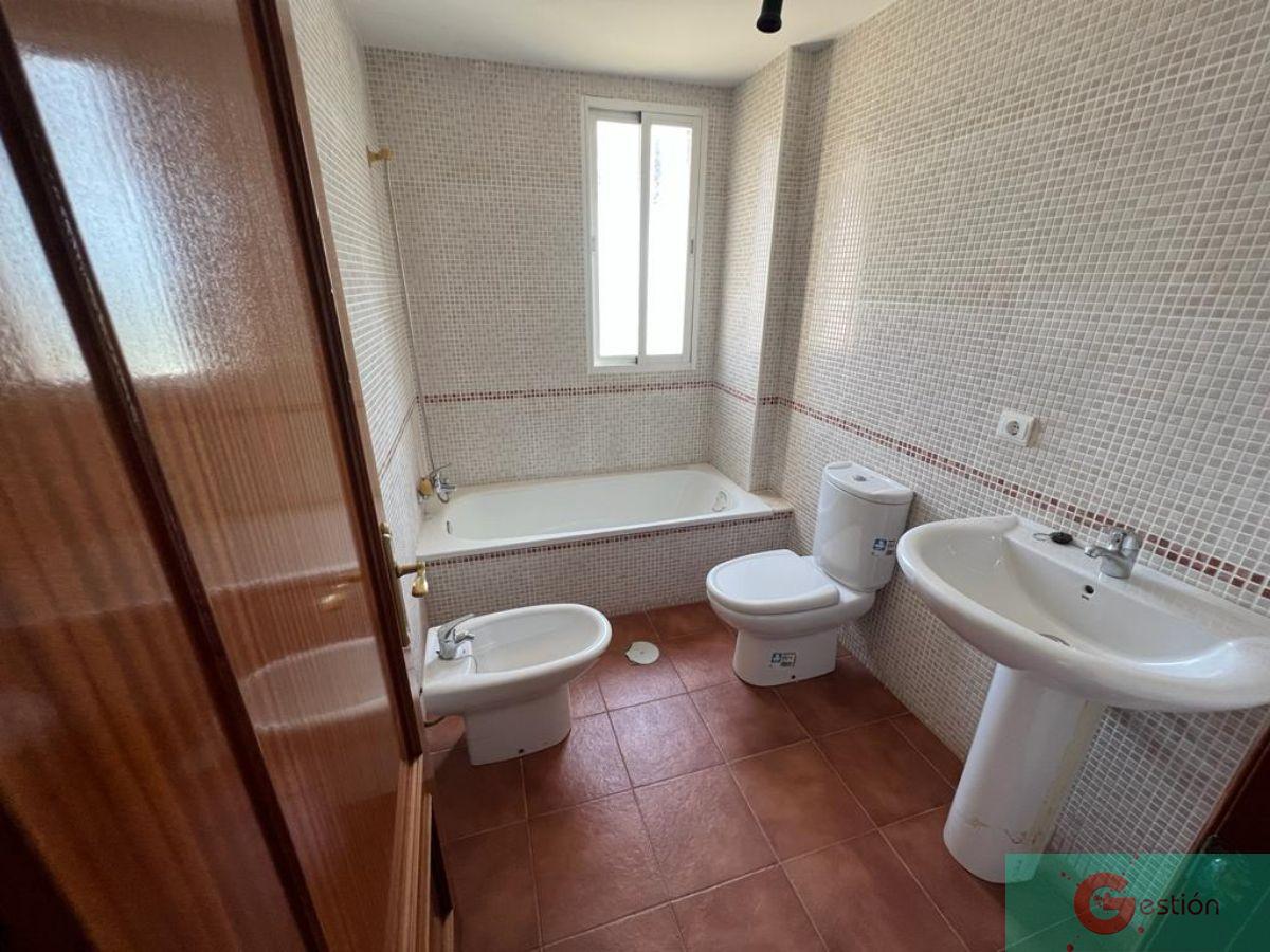 For sale of apartment in Salobreña