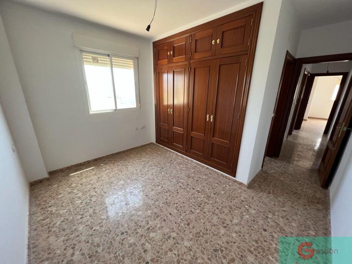 For sale of apartment in Salobreña