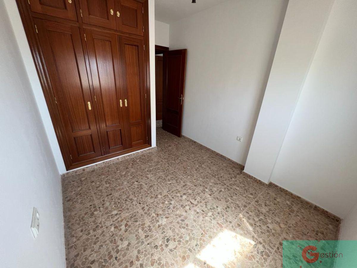 For sale of apartment in Salobreña
