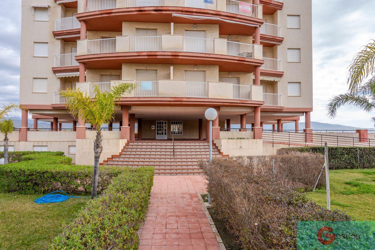 For sale of apartment in Salobreña