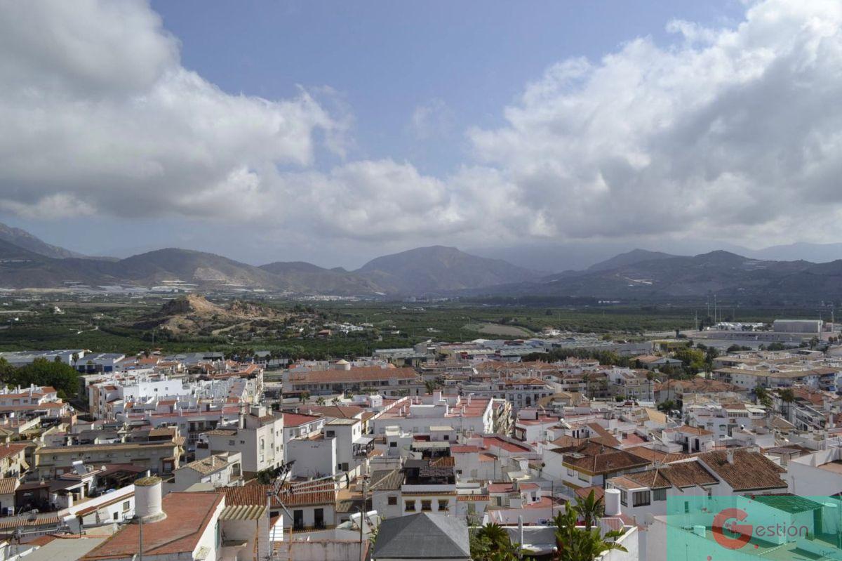 Venta de casa en Salobreña