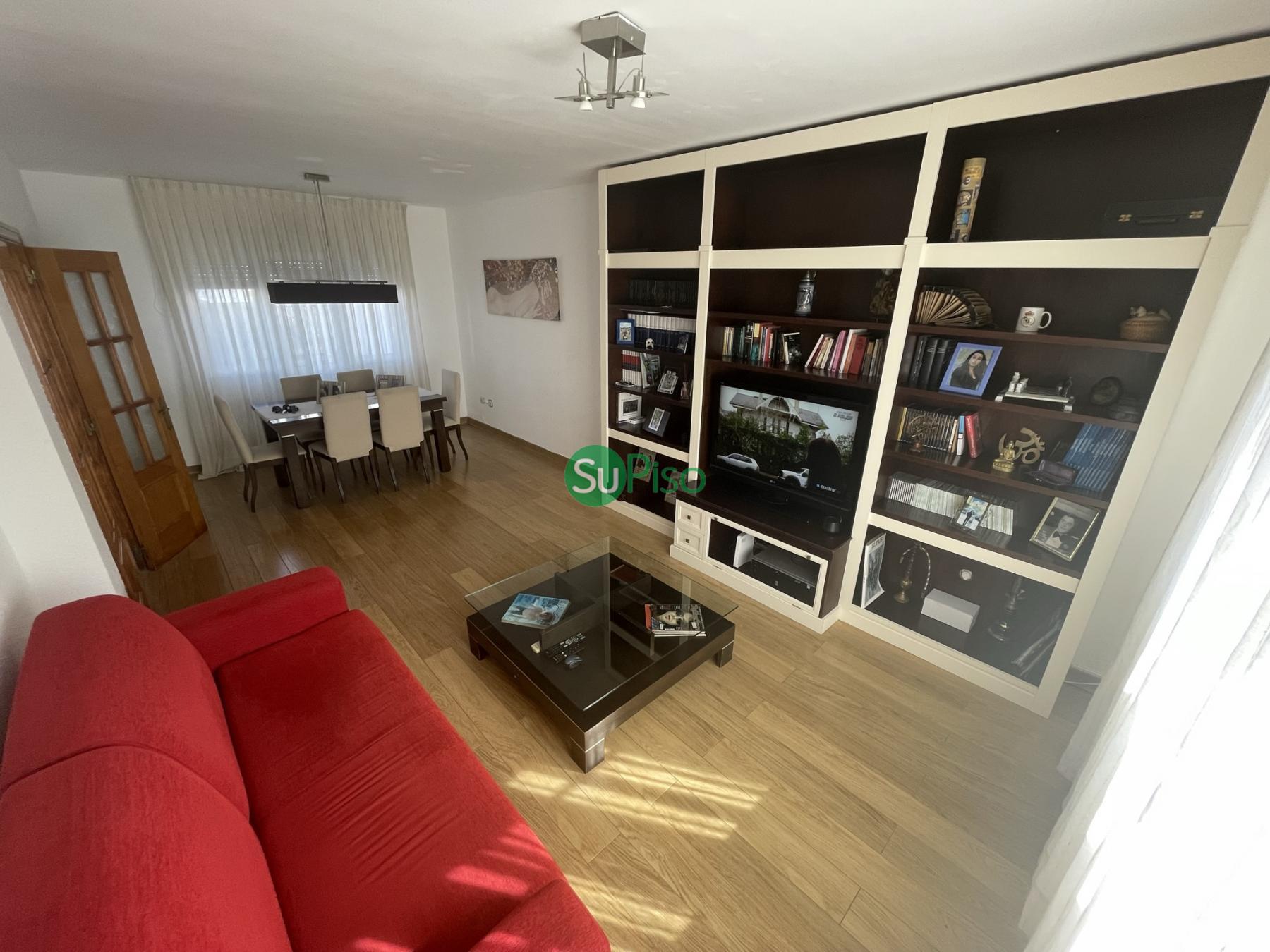 Venta de chalet en Cedillo del Condado