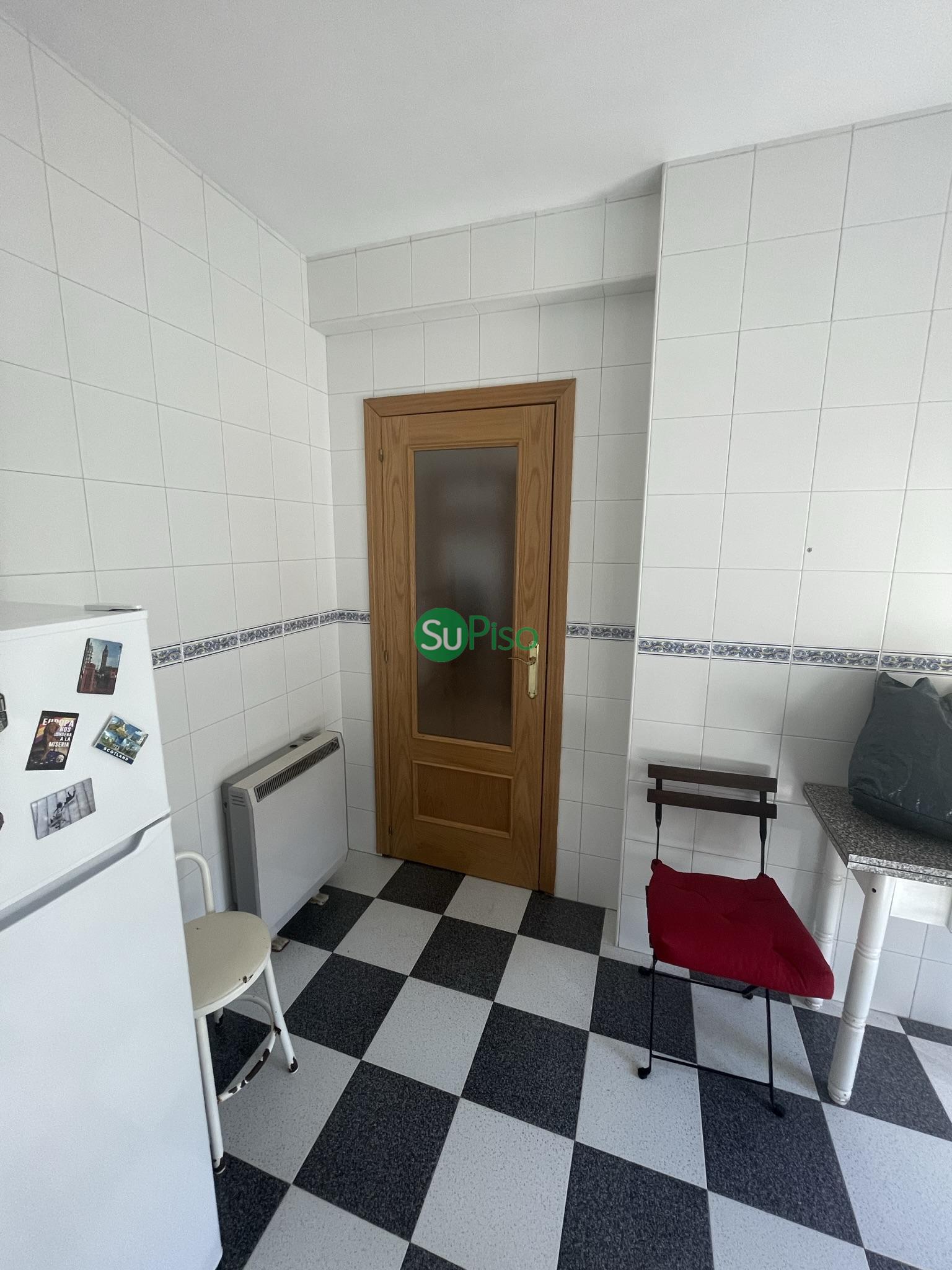 Venta de chalet en Cedillo del Condado