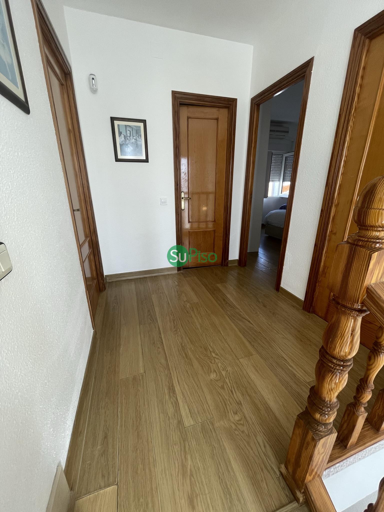 Venta de chalet en Cedillo del Condado