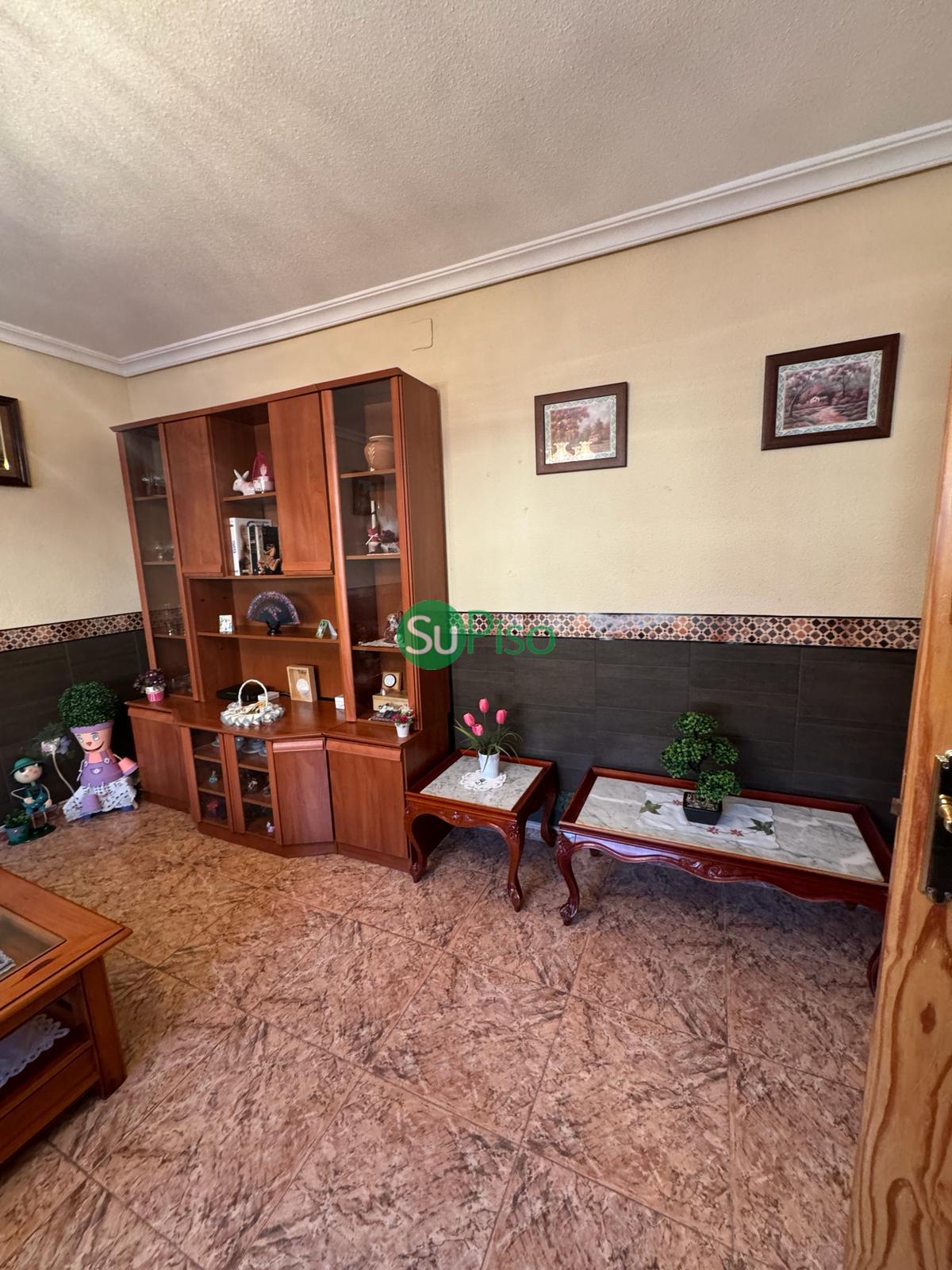 Venta de chalet en Villaluenga de la Sagra