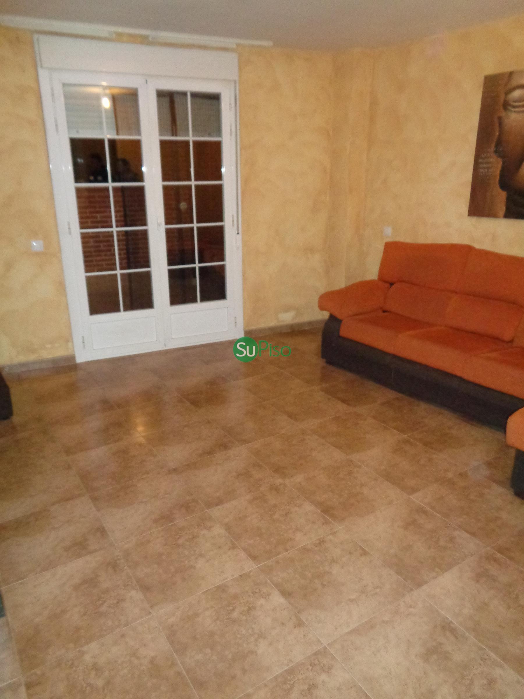 For rent of flat in Yeles