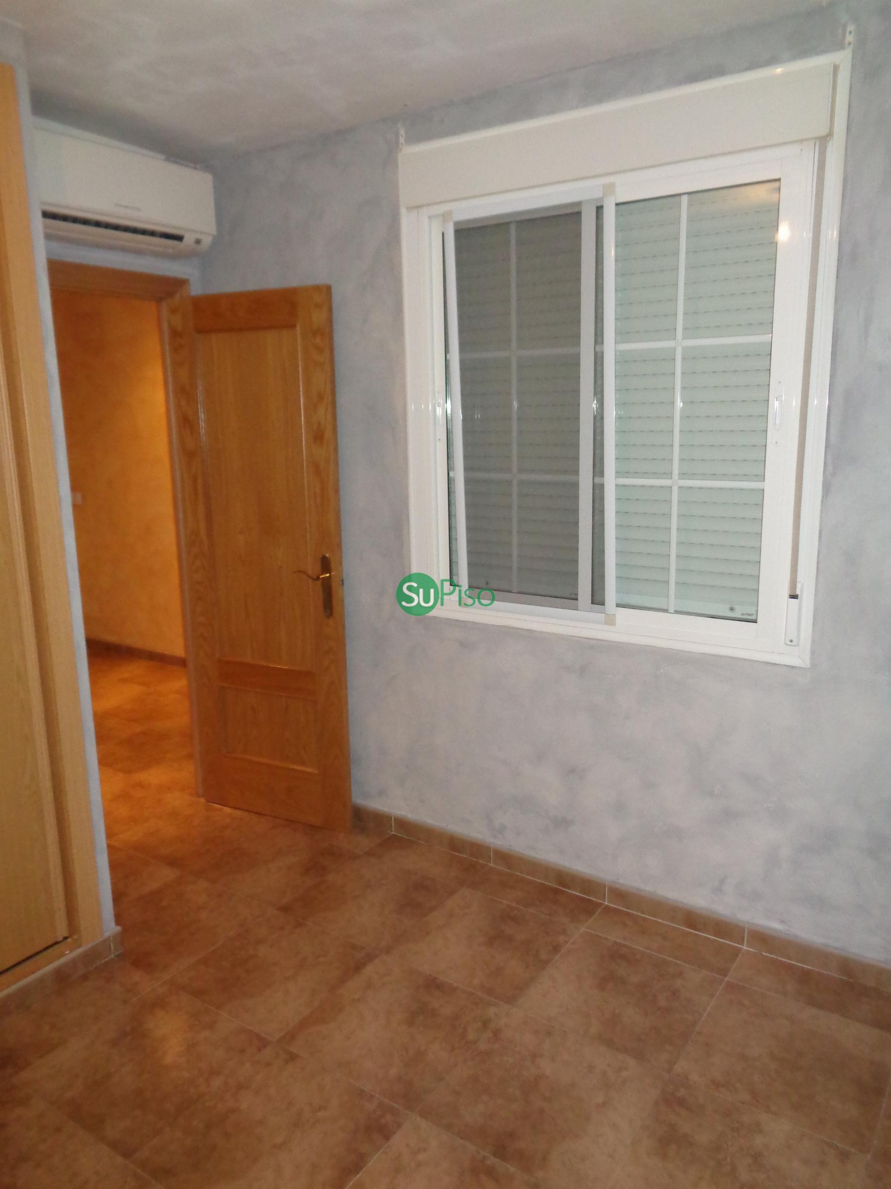 For rent of flat in Yeles