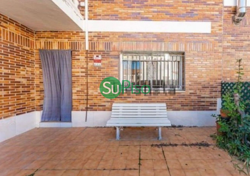 Venta de chalet en Yeles