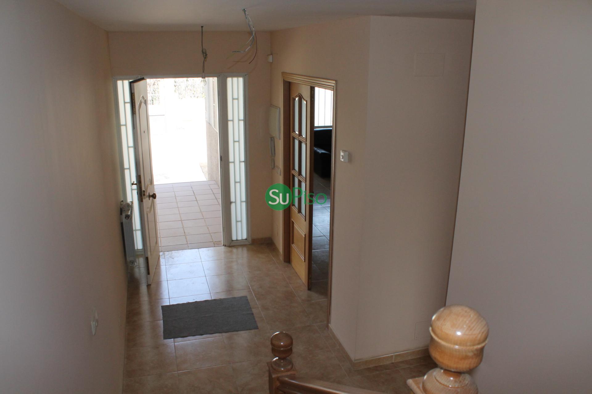 Venta de chalet en Cedillo del Condado