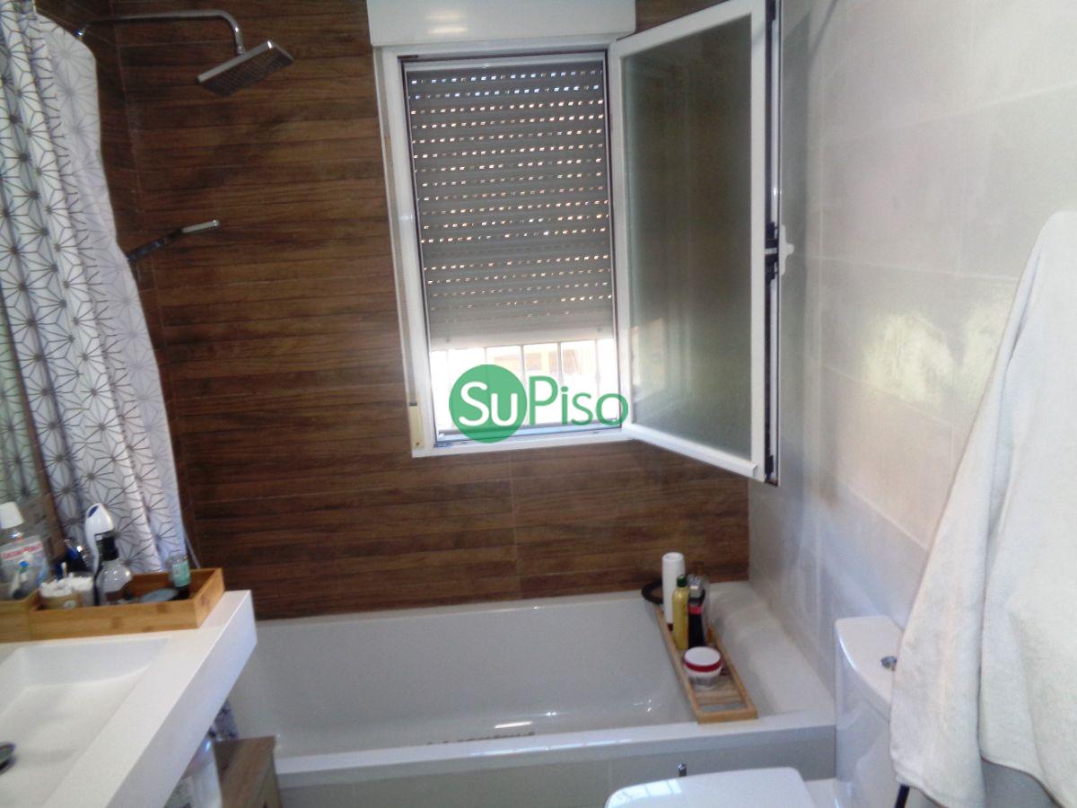 For sale of chalet in Yeles