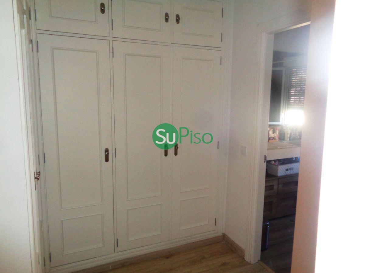 For sale of chalet in Yeles