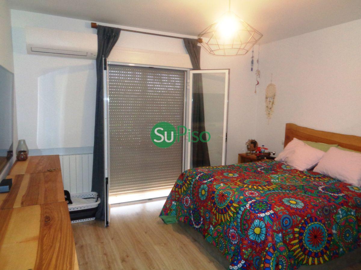 For sale of chalet in Yeles