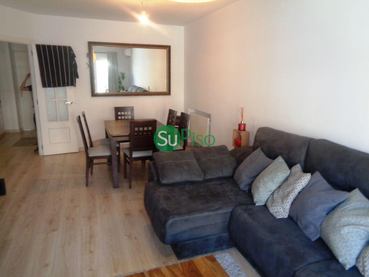 For sale of chalet in Yeles