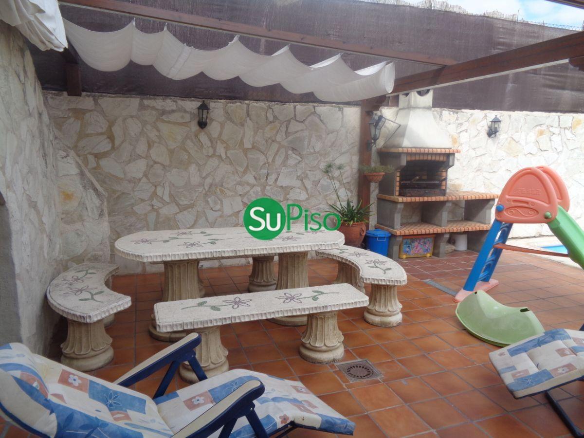 For sale of chalet in Yeles