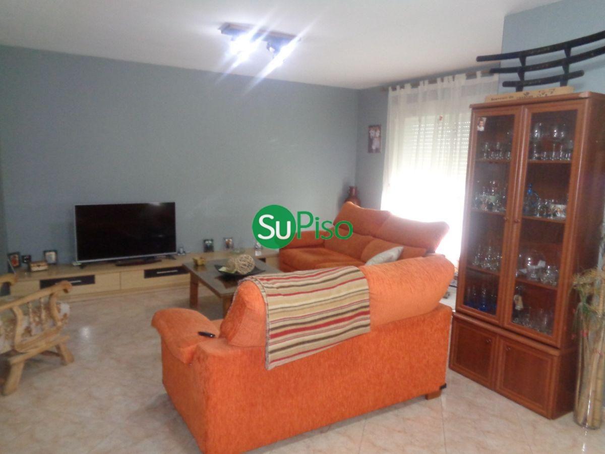 For sale of chalet in Yeles
