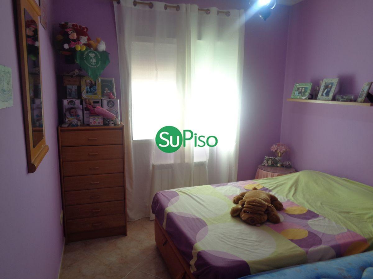 For sale of chalet in Yeles
