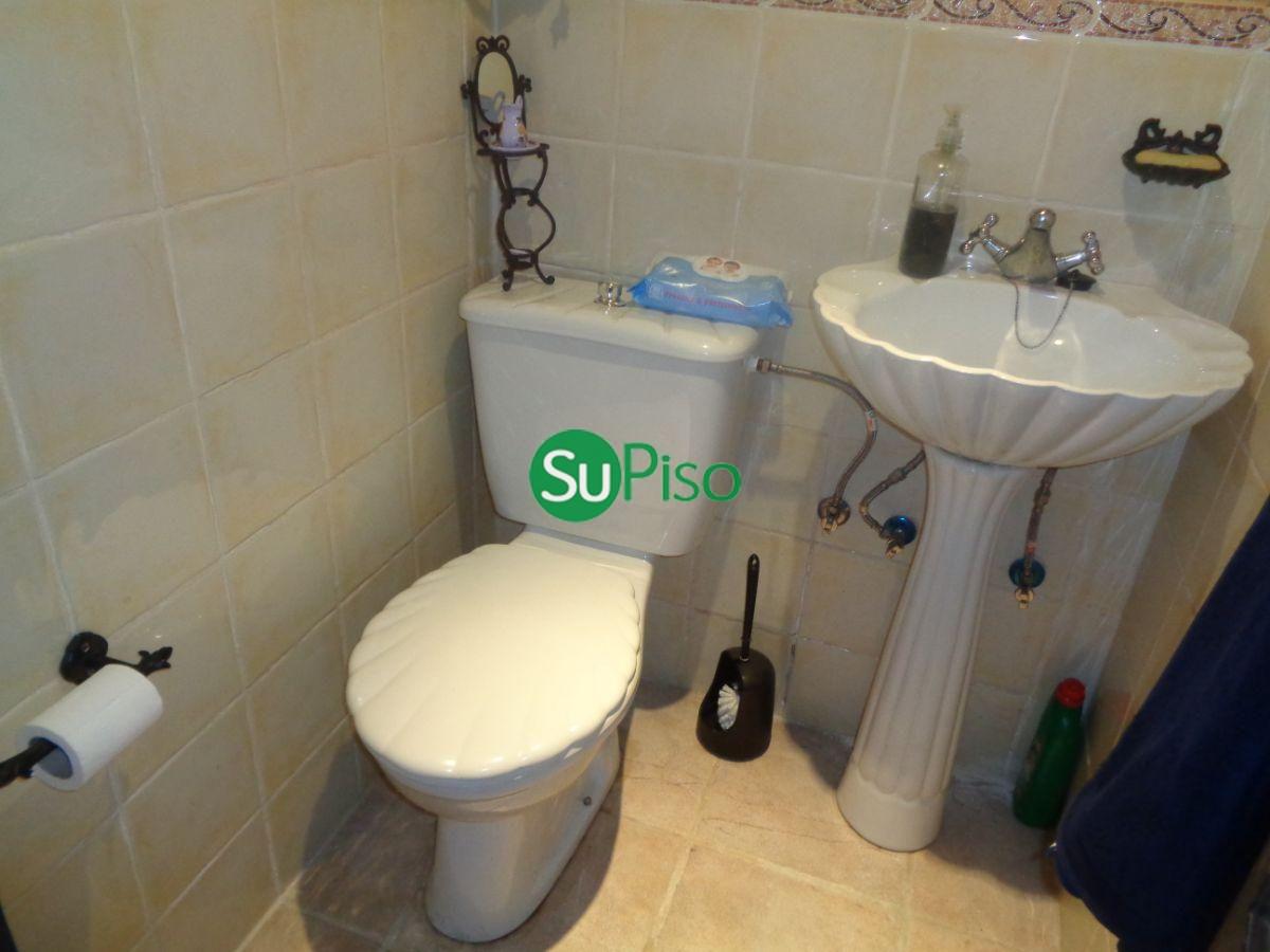 For sale of chalet in Yeles