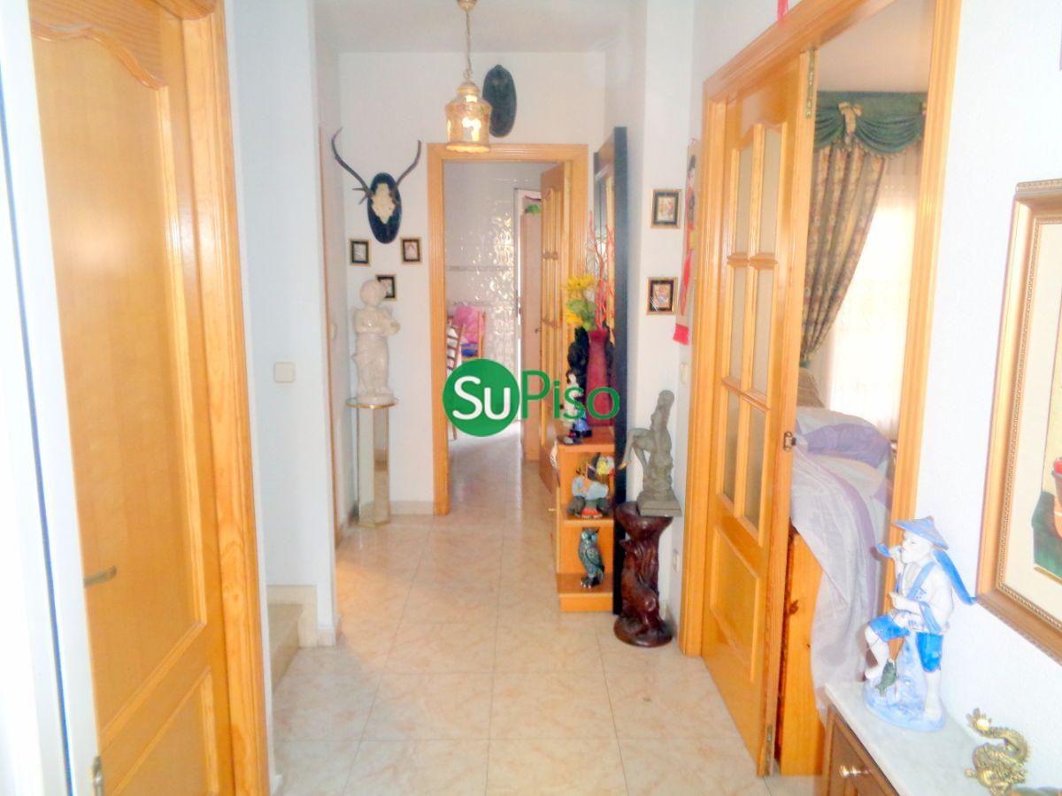 For sale of chalet in Yeles