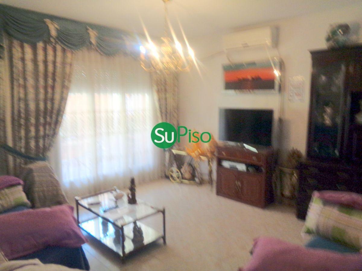 For sale of chalet in Yeles