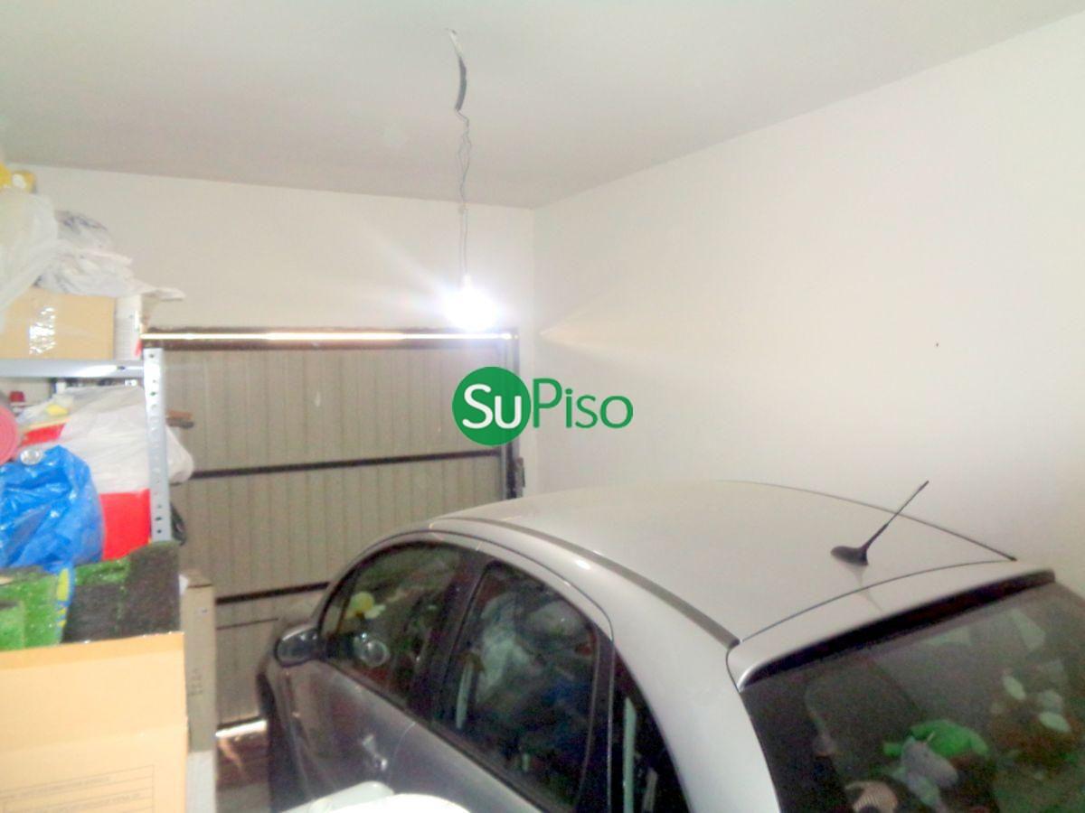 For sale of chalet in Yeles