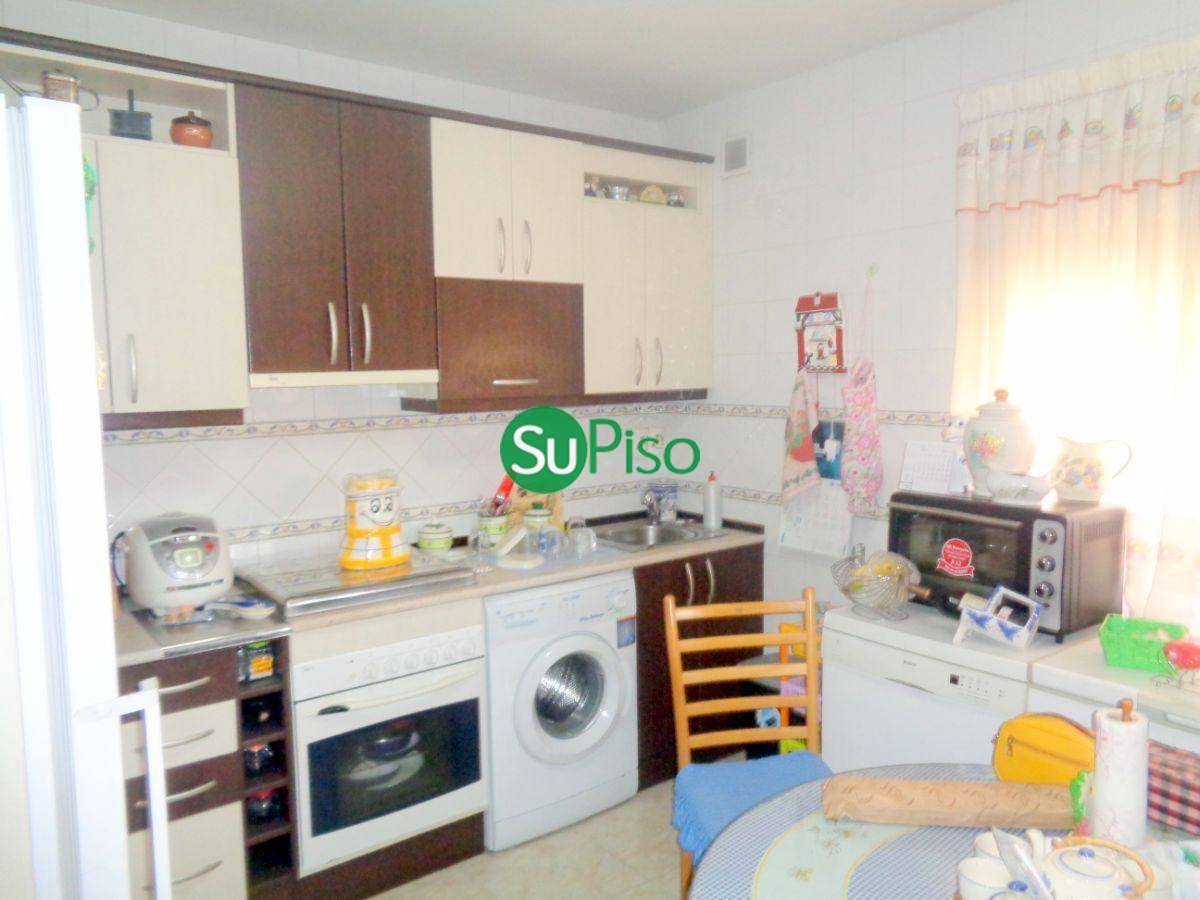For sale of chalet in Yeles