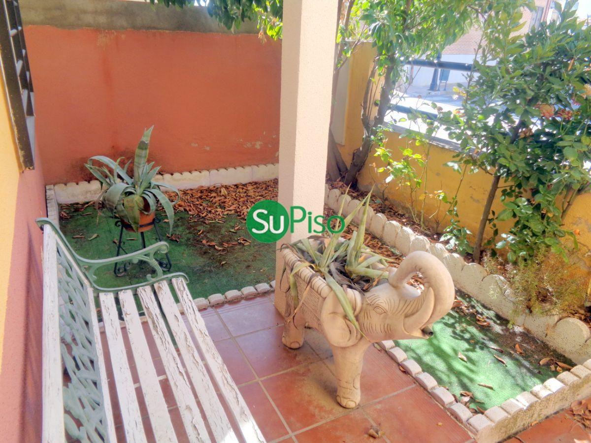 For sale of chalet in Yeles