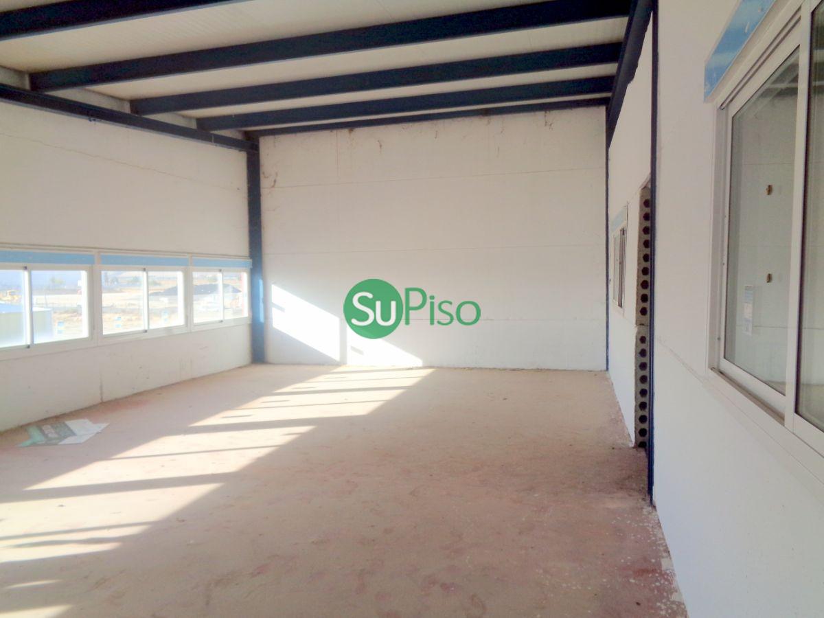 For rent of industrial plant/warehouse in Seseña