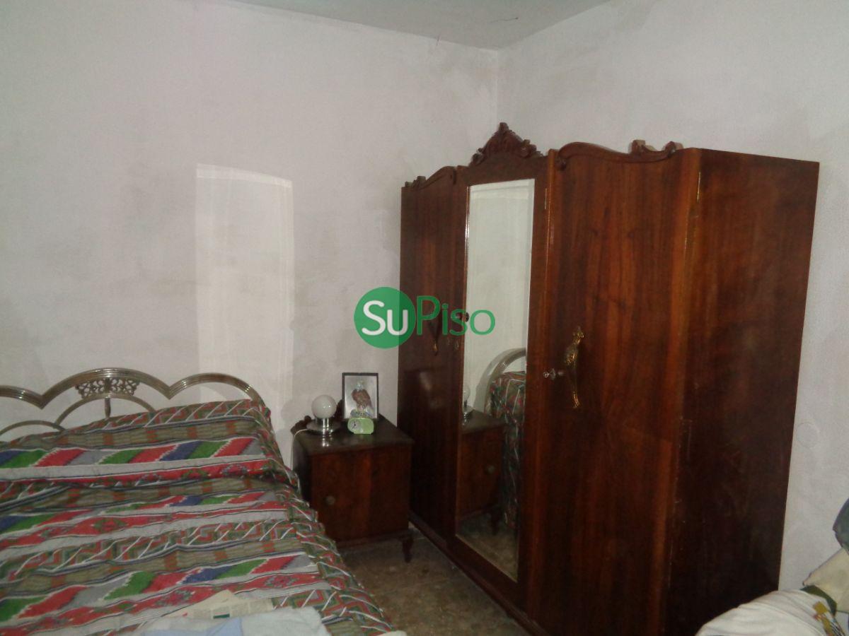 For sale of house in Yeles