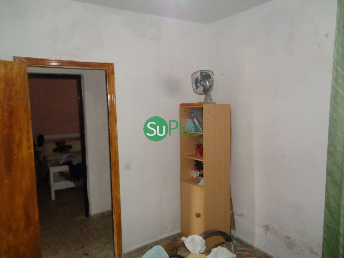 For sale of house in Yeles