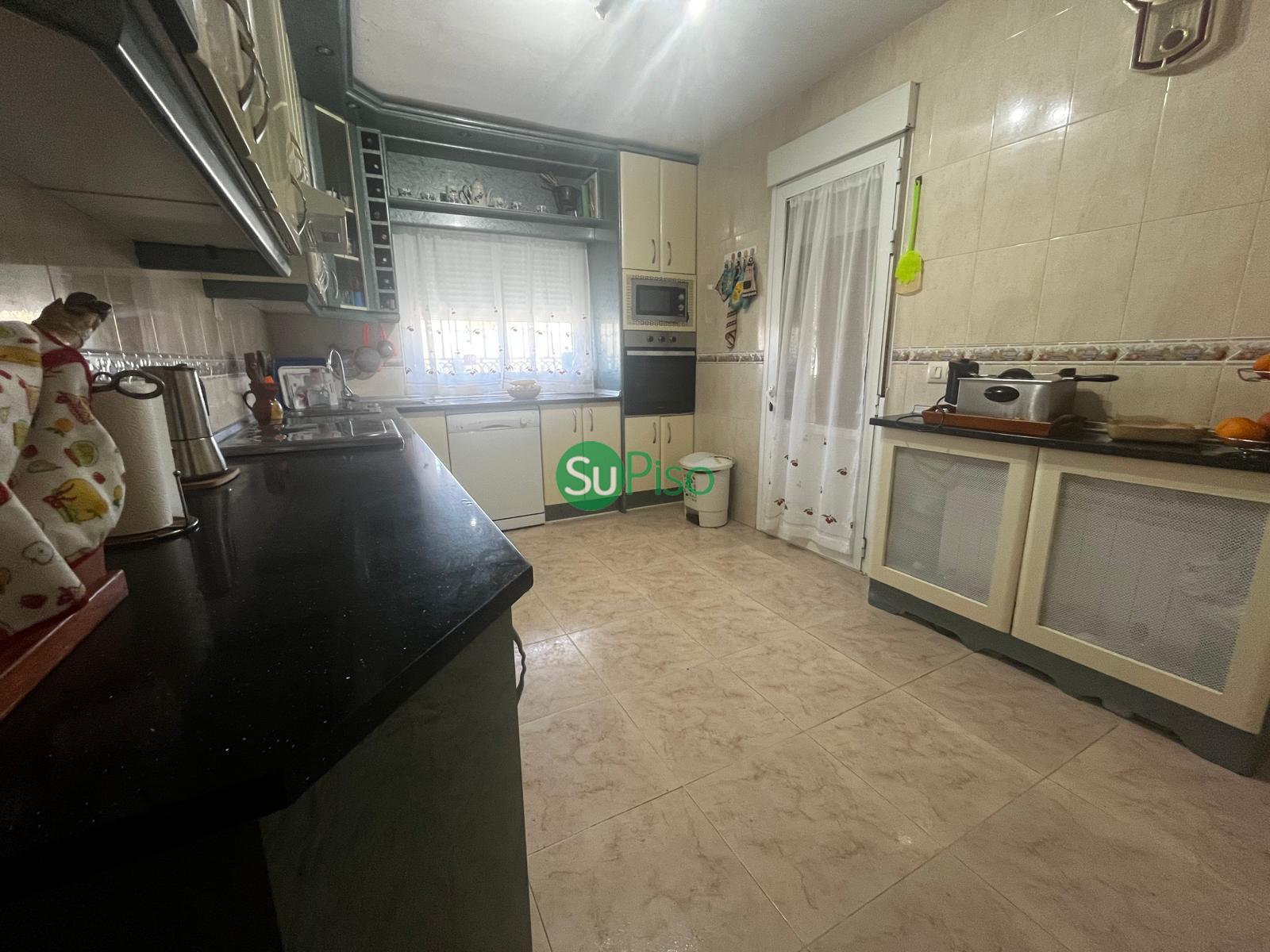 Venta de chalet en Yeles