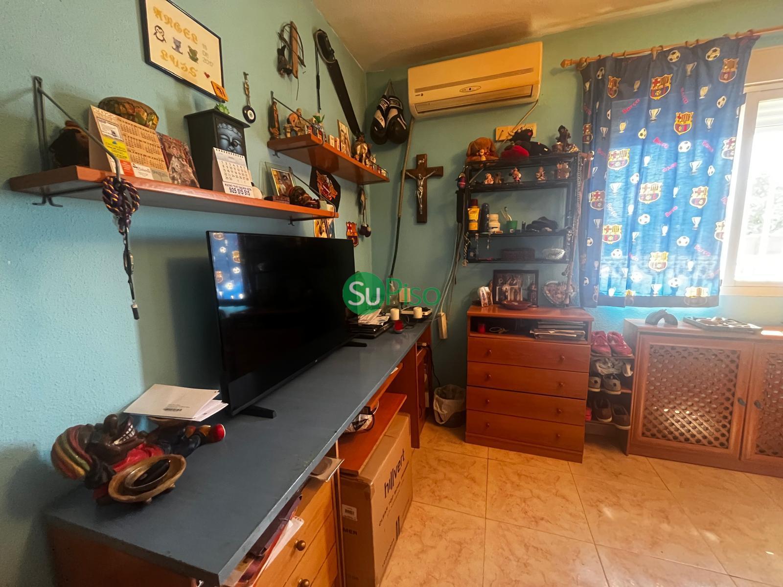 Venta de chalet en Yeles