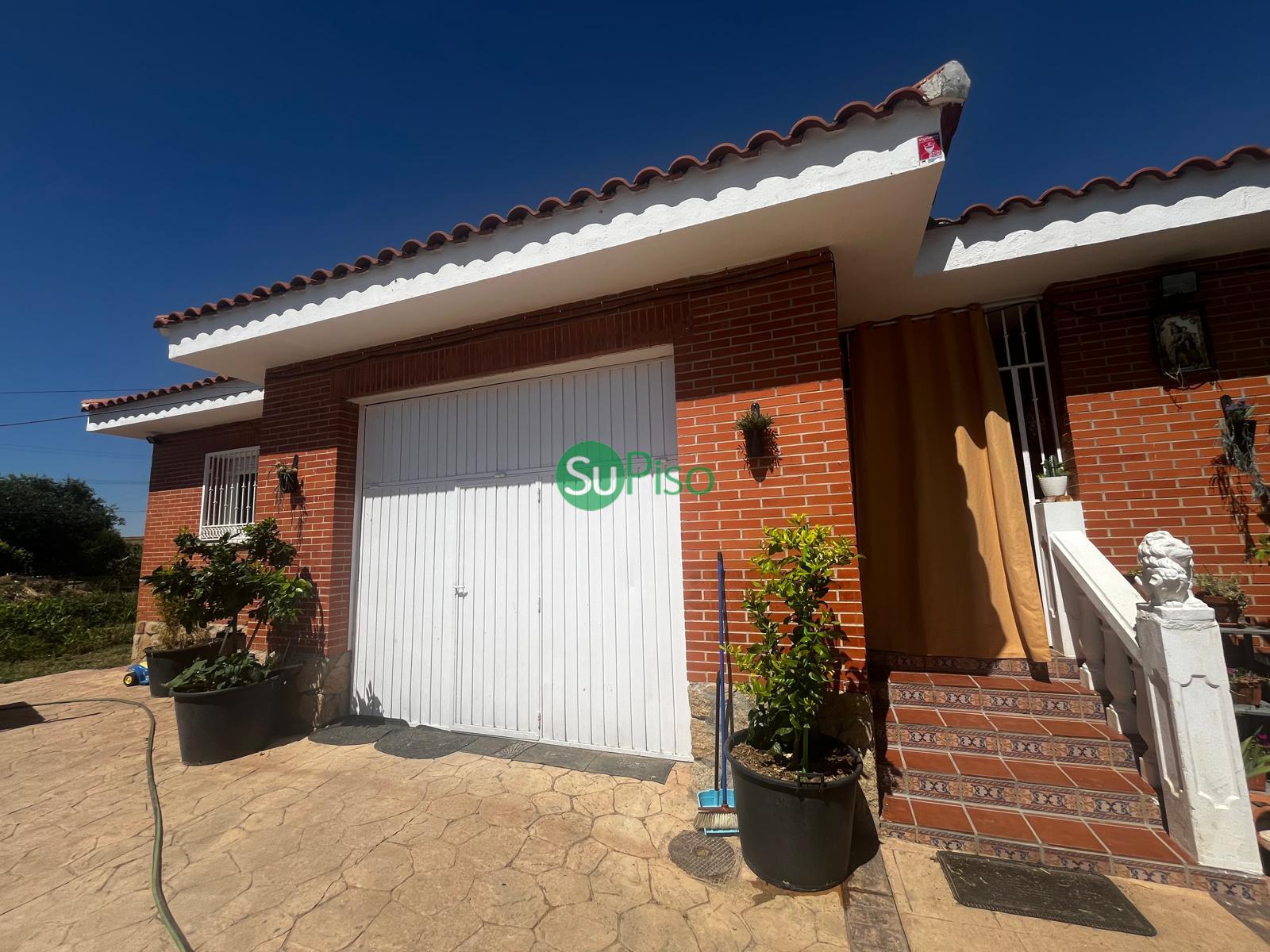Venta de chalet en Yeles