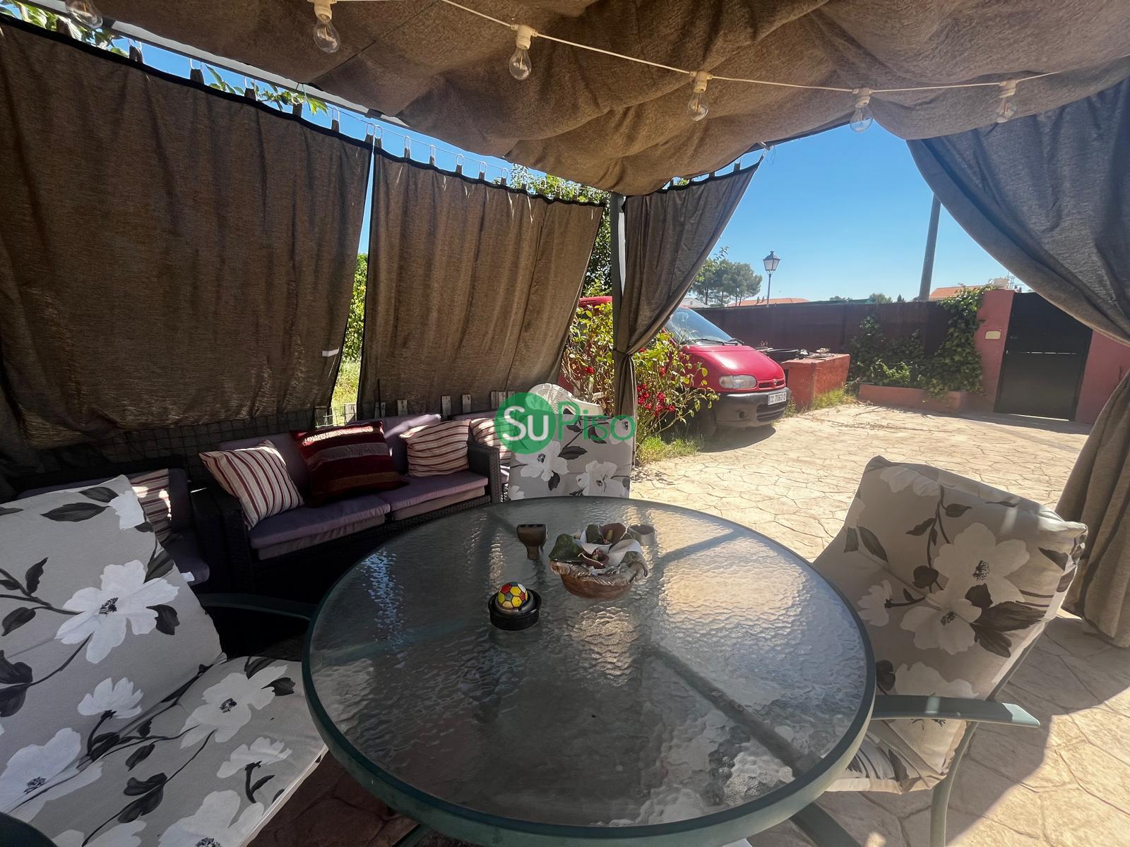 Venta de chalet en Yeles