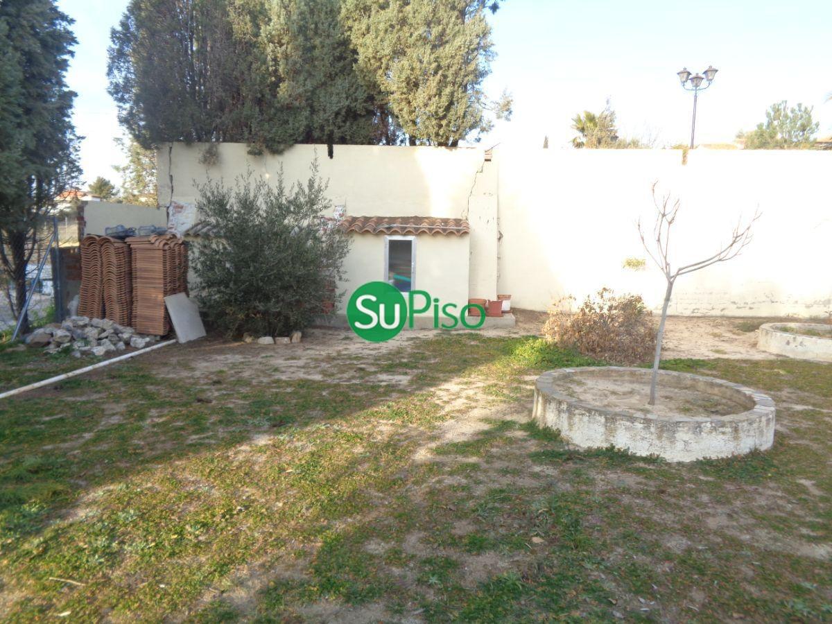 For sale of chalet in Yeles