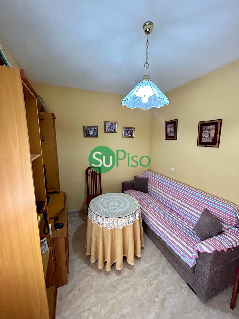For sale of chalet in Yeles