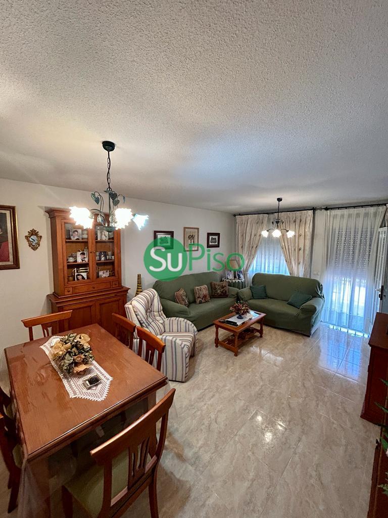 For sale of chalet in Yeles