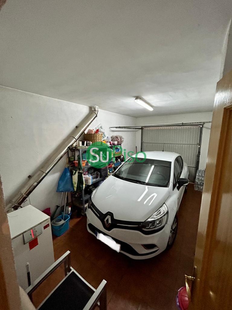For sale of chalet in Yeles