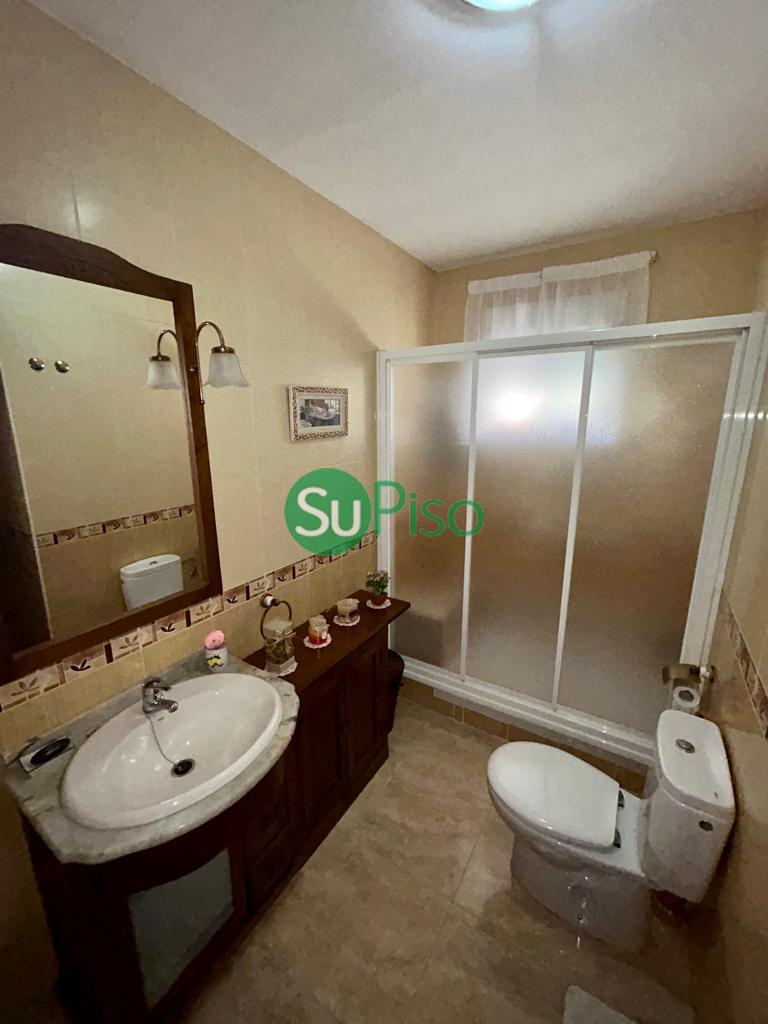 For sale of chalet in Yeles