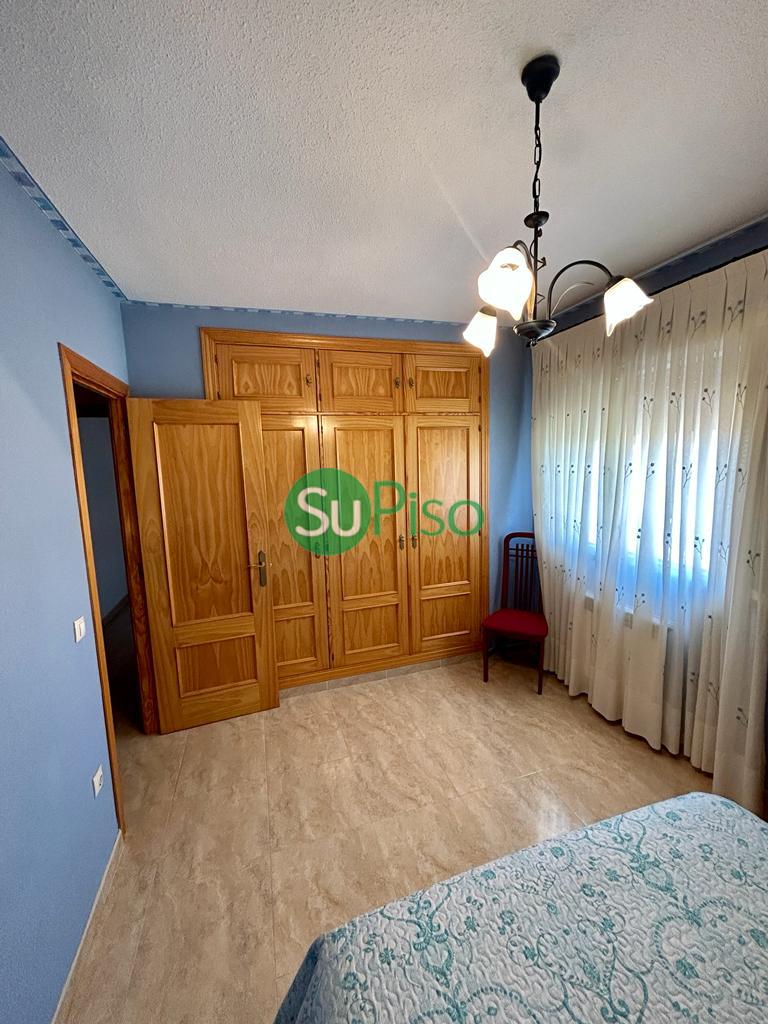 For sale of chalet in Yeles