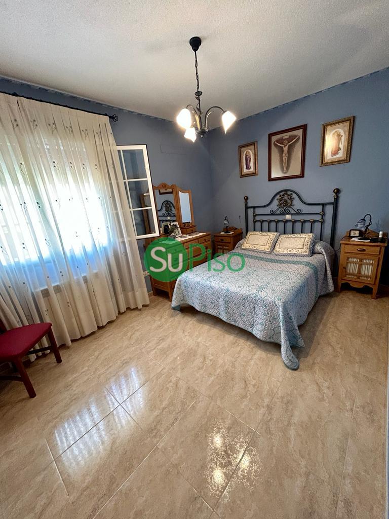 For sale of chalet in Yeles