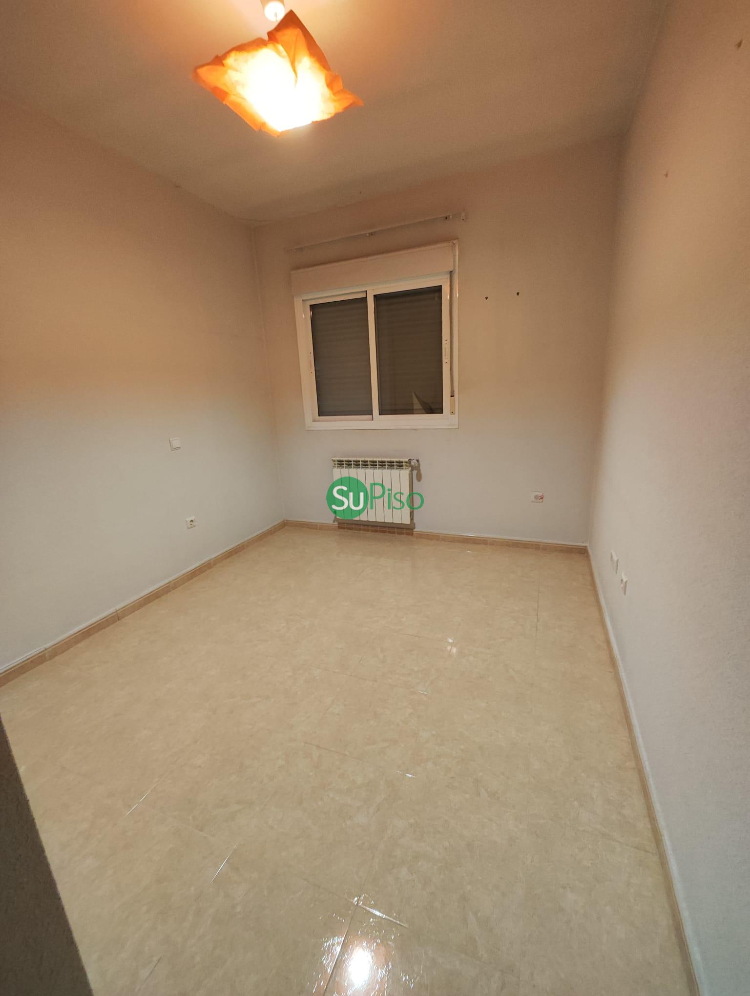 Venta de chalet en Yeles