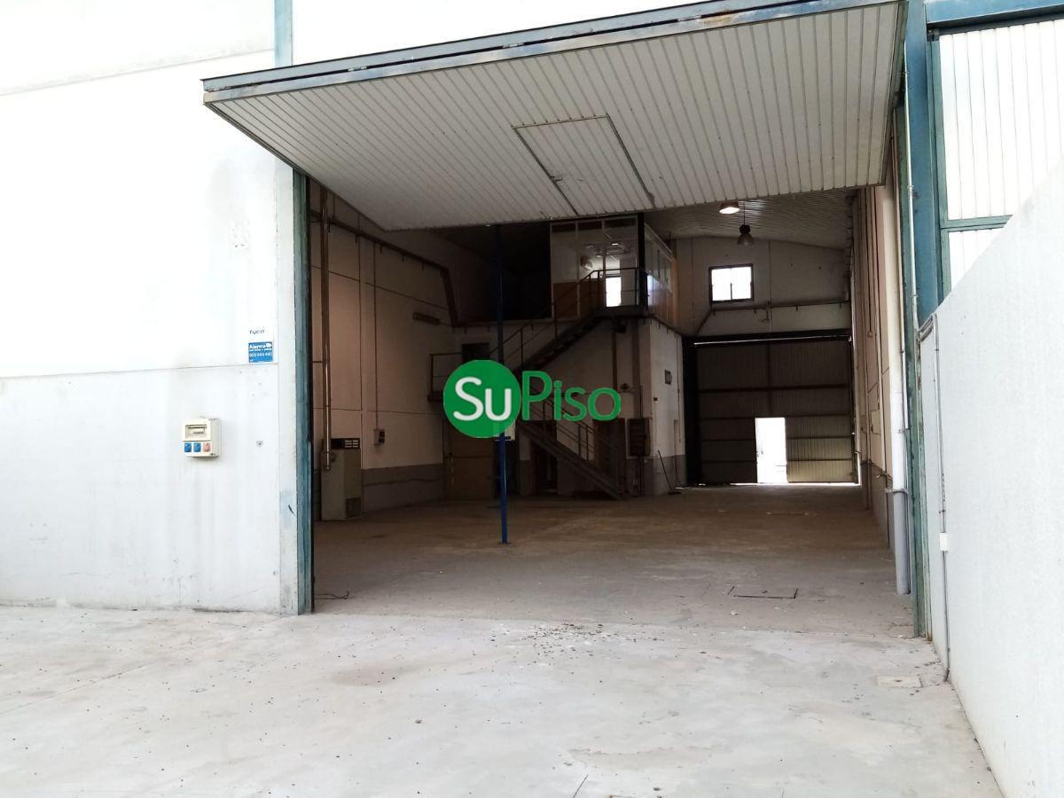 For sale of industrial plant/warehouse in Illescas