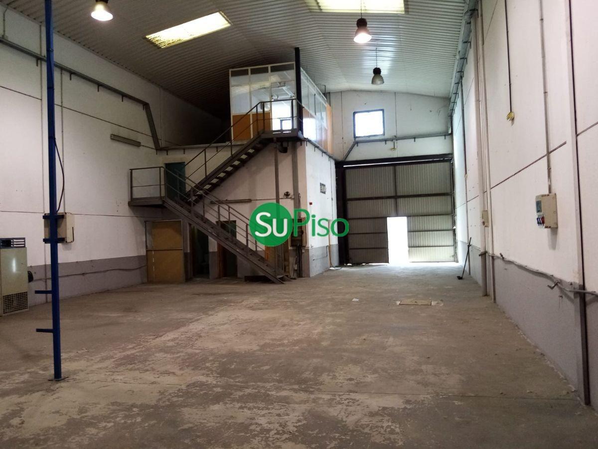 For sale of industrial plant/warehouse in Illescas